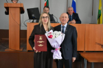 На еженедельной планёрке поздравили муниципальное сообщество района